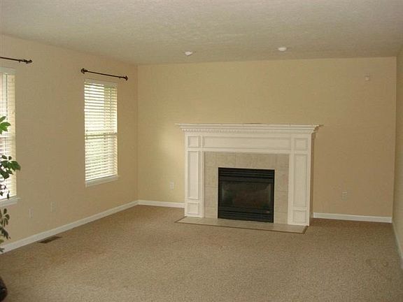 2nd image of 5738 Reserve Ct
