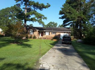 36 Dogwood Rd, Whiteville, NC 28472