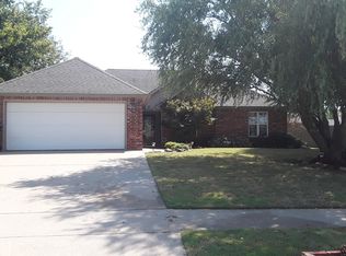 2706 Ridgeview Pl, Claremore, OK 74017