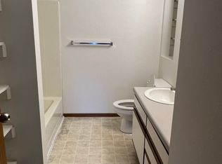 (Undisclosed Address), Bloomfield, NE 68718