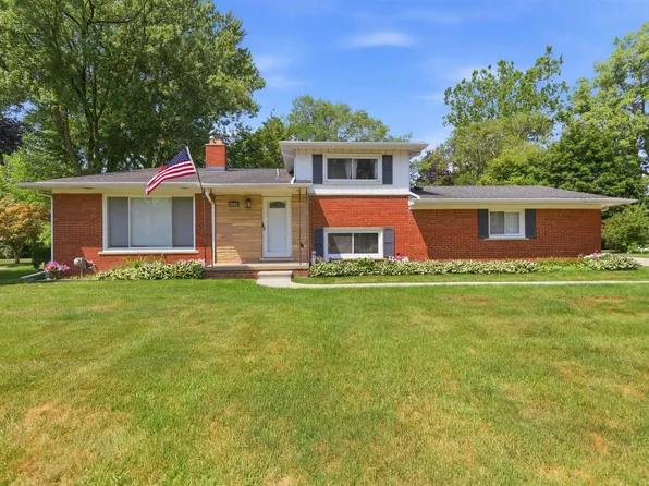 28239 Brandywine Rd, Farmington Hills, MI 48334