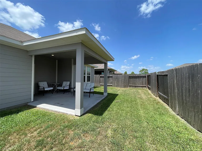 25511 Northpark Lake Dr — Photo 33