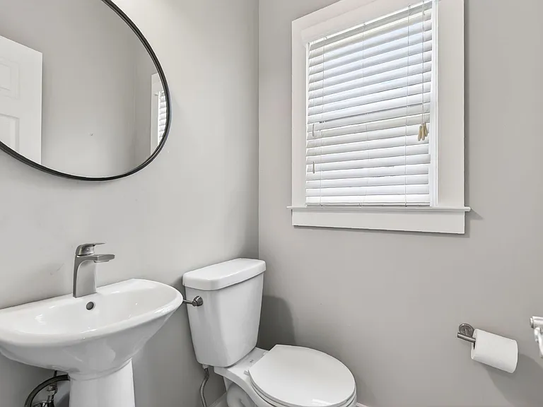 2801 Arborcrest Dr — Photo 8