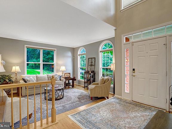 2nd image of 8929 Mountain Ash Dr