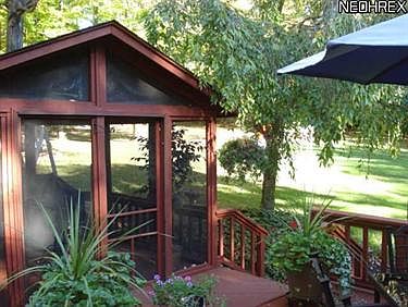 3rd image of 9703 Glenstone Dr