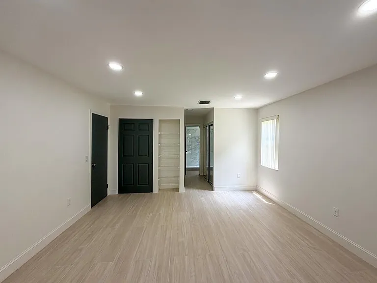13165 Chadwick Ct #26 — Photo 12