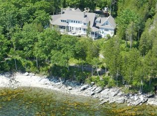 32 Sea Spray Ln, Brooklin, ME 04616