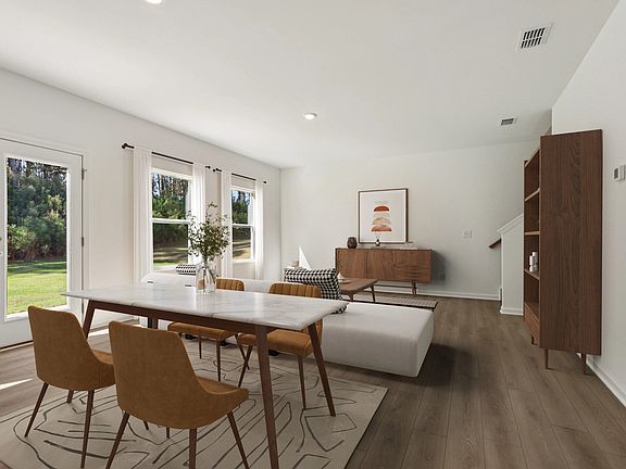 The Pointe at Heron Bay - Baker Interior Image 3