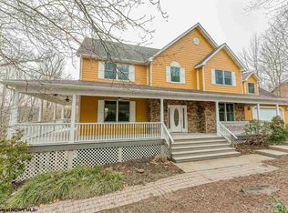 4507 Laurel Ridge Dr, Morgantown, WV 26508