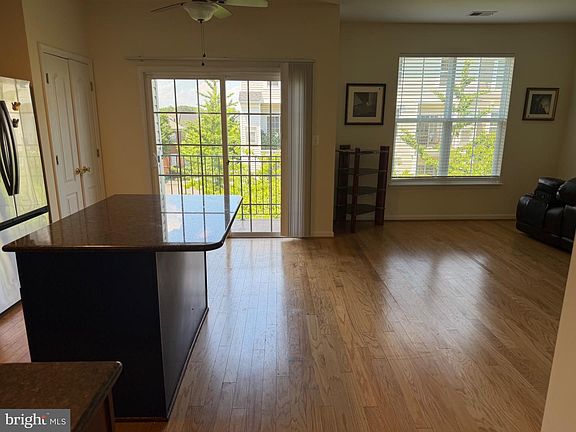 5th image of 5550 Capital Gateway Dr #394