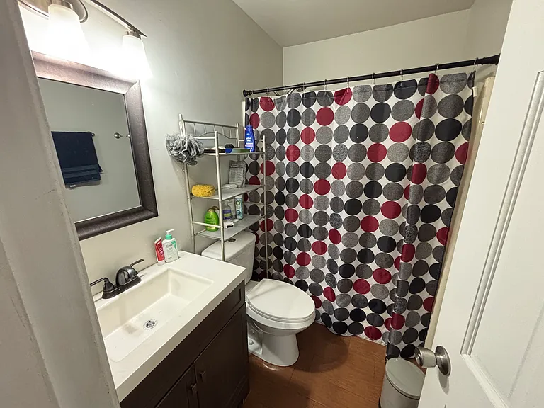 932 Meller Way — Photo 6
