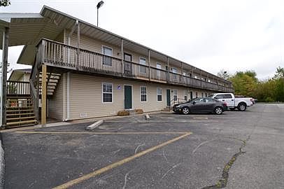 1st image of 420 Britt Ln #11