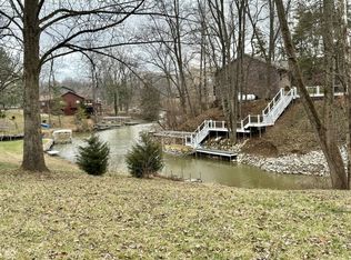 36/37 Mill Spgs, Coatesville, IN 46121