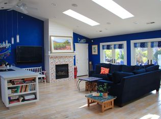 211 Oakland Ave, Capitola, CA 95010