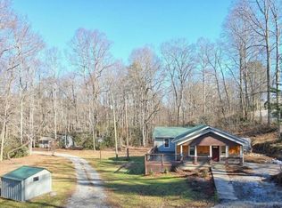 243 O'V Justus Rd, Rabun Gap, GA 30568