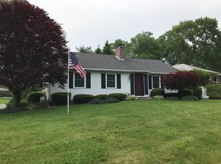543 Field St, Naugatuck, CT 06770