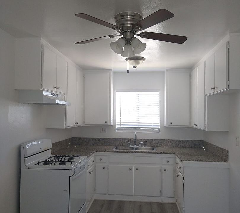 1st image of 11116 Berendo Ave APT 6