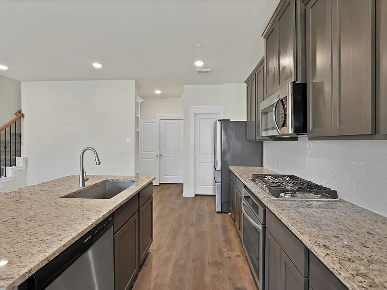 6610 Baritone Ct — Photo 4