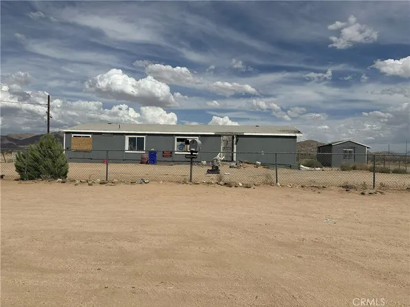 13033 Joshua Rd, Apple Valley, CA 92308