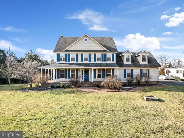 345 Cougill Rd, Middletown, VA 22645