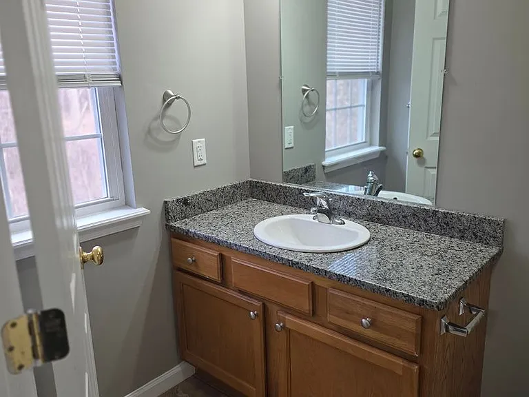 424 Viewpoint Way — Photo 31