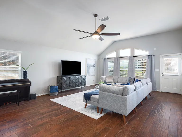 3717 Rams Horn Way — Photo 4