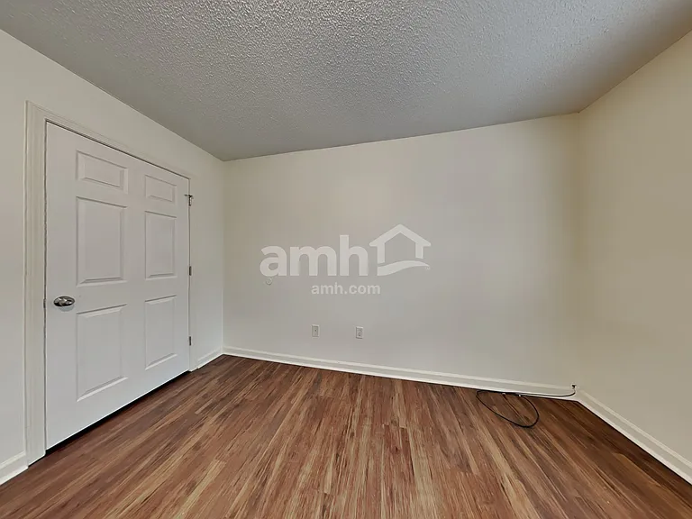 20 Carlisle Ln — Photo 14