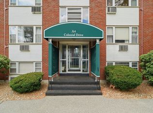 Colonial Drive Condominium, Andover, MA 01810