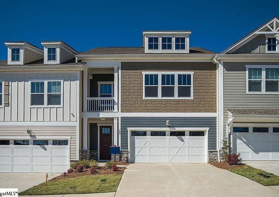 103 Coogan Ln