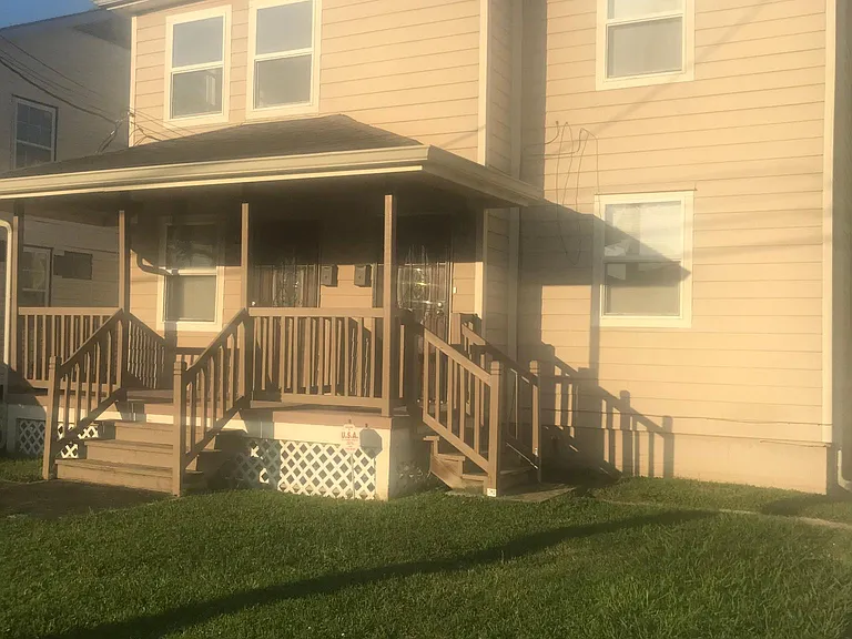 3635 Republic St — Photo 8