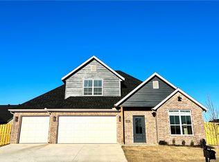 1265 Carrara St, Springdale, AR 72762