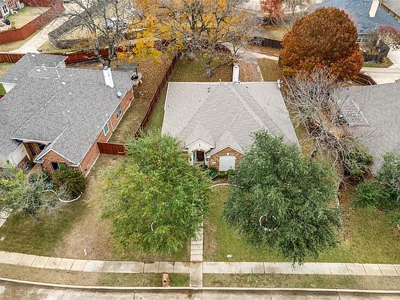 5th image of 1448 Brittany Way