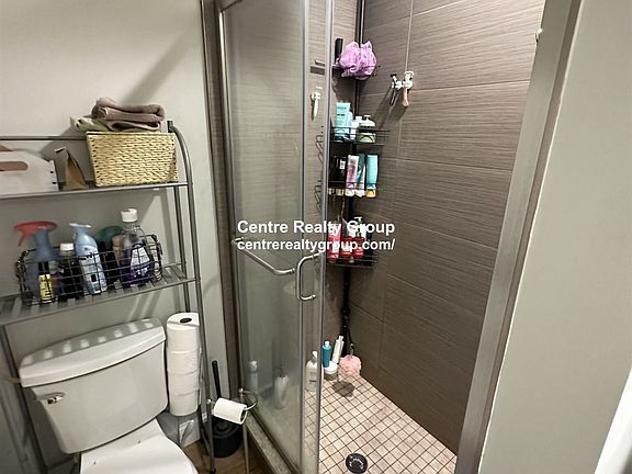 landlord_unit_photo_66564676_23