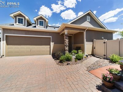 6574 Golden Briar Ln, Colorado Springs, CO, 80927