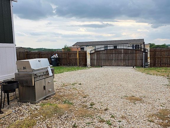 5th image of 1100 Rustler Pass