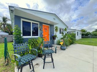 1130 Rutland St, Opa Locka, FL 33054