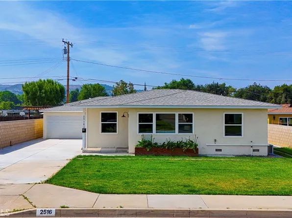 2516 E Walnut Crk, West Covina, CA 91791