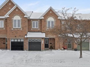 333 Vienna Ter, Ottawa, ON K4A 0J4