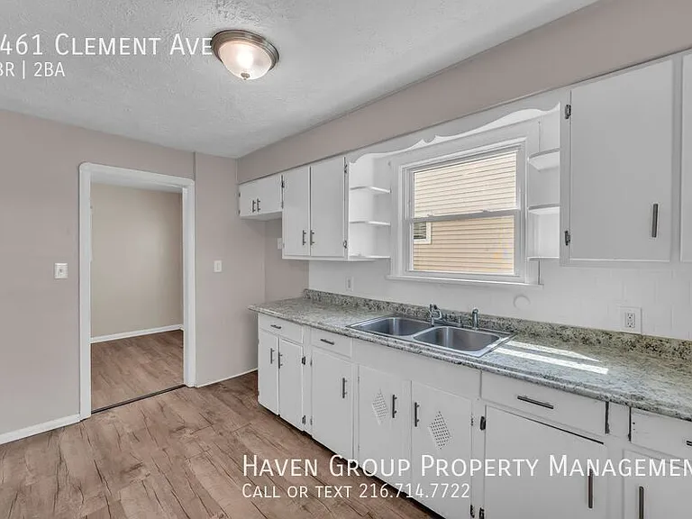 5461 Clement Ave — Photo 9