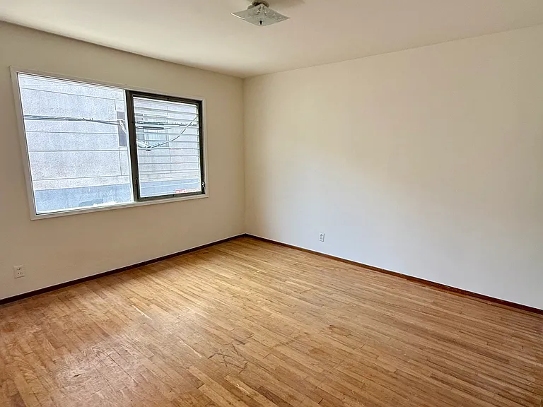 333 Linden Ave #12 — Photo 8