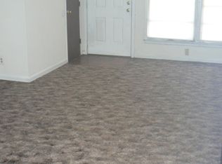 809 S San Pablo Ln, Wichita, KS 67207