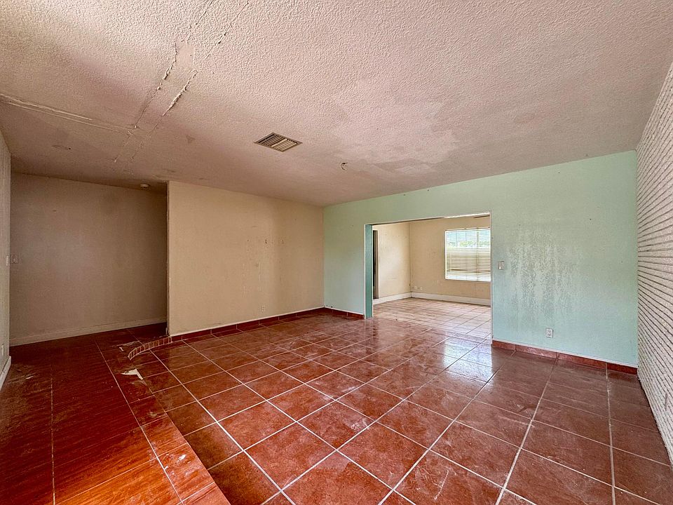 1st image of 3941 NW 36th Terrace