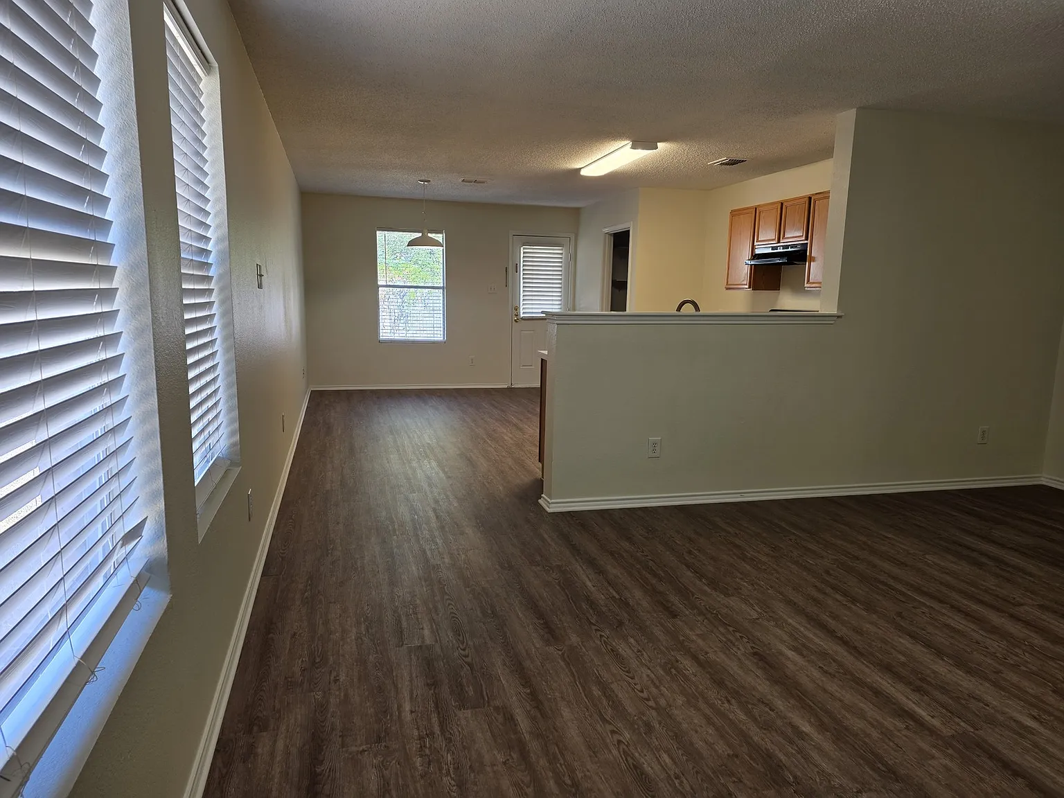Welcome to 1803 Northridge Drive in Terrell! — Photo 3
