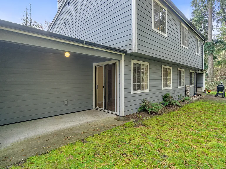 7794 Skansie Ave — Photo 16
