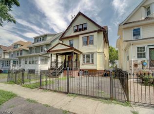 10 Emerson St, East Orange, NJ 07018
