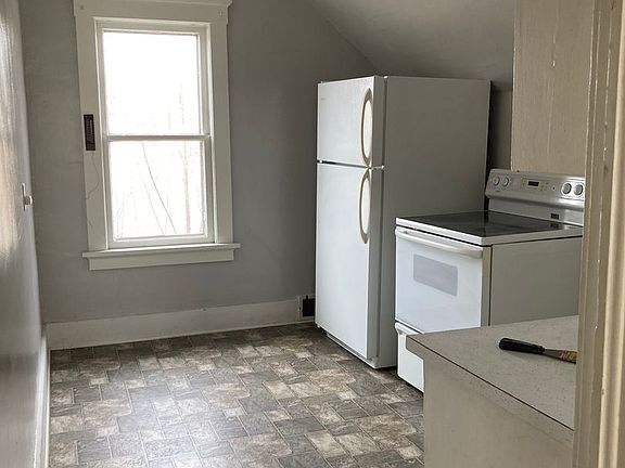5th image of 1031 N 10th St #3