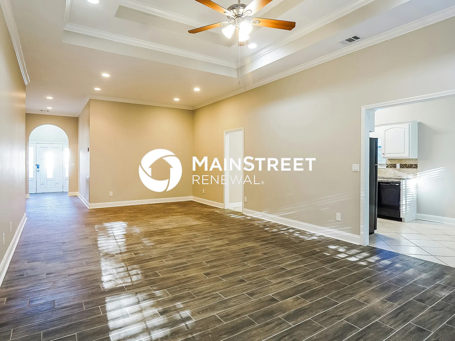 1305 Riverford Circle — Photo 3