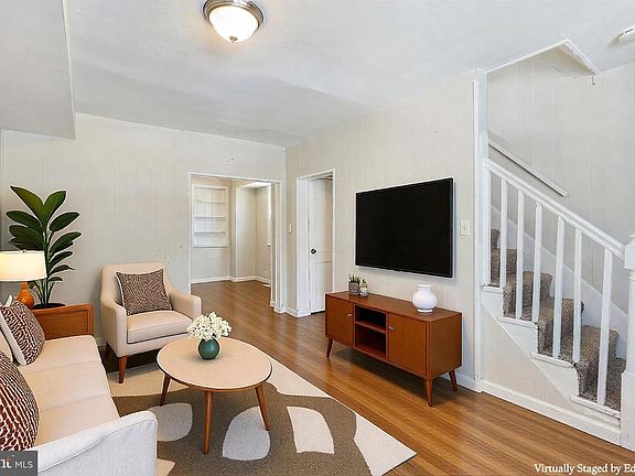 4th image of 3021 Stafford St