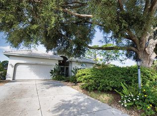 2319 Falcon Trace Ln, Nokomis, FL 34275