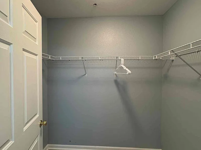 1234 River Oaks Dr #20-A — Photo 13